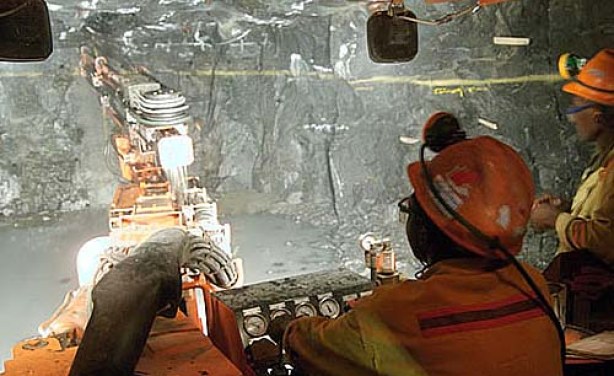 Platinum mining operations in Zimbabwe